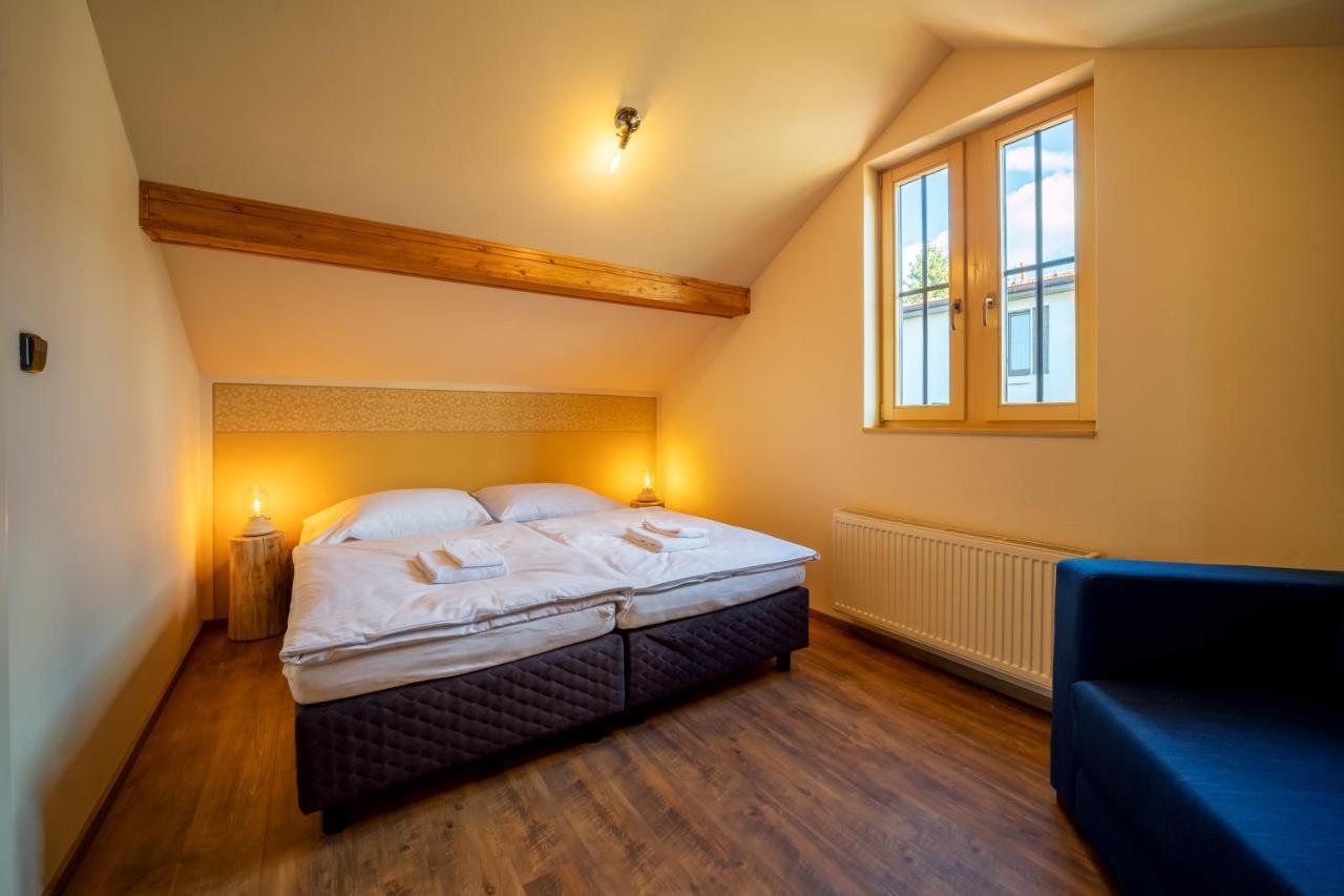 Valnovka Wellness Hotel Kamenice Extérieur photo