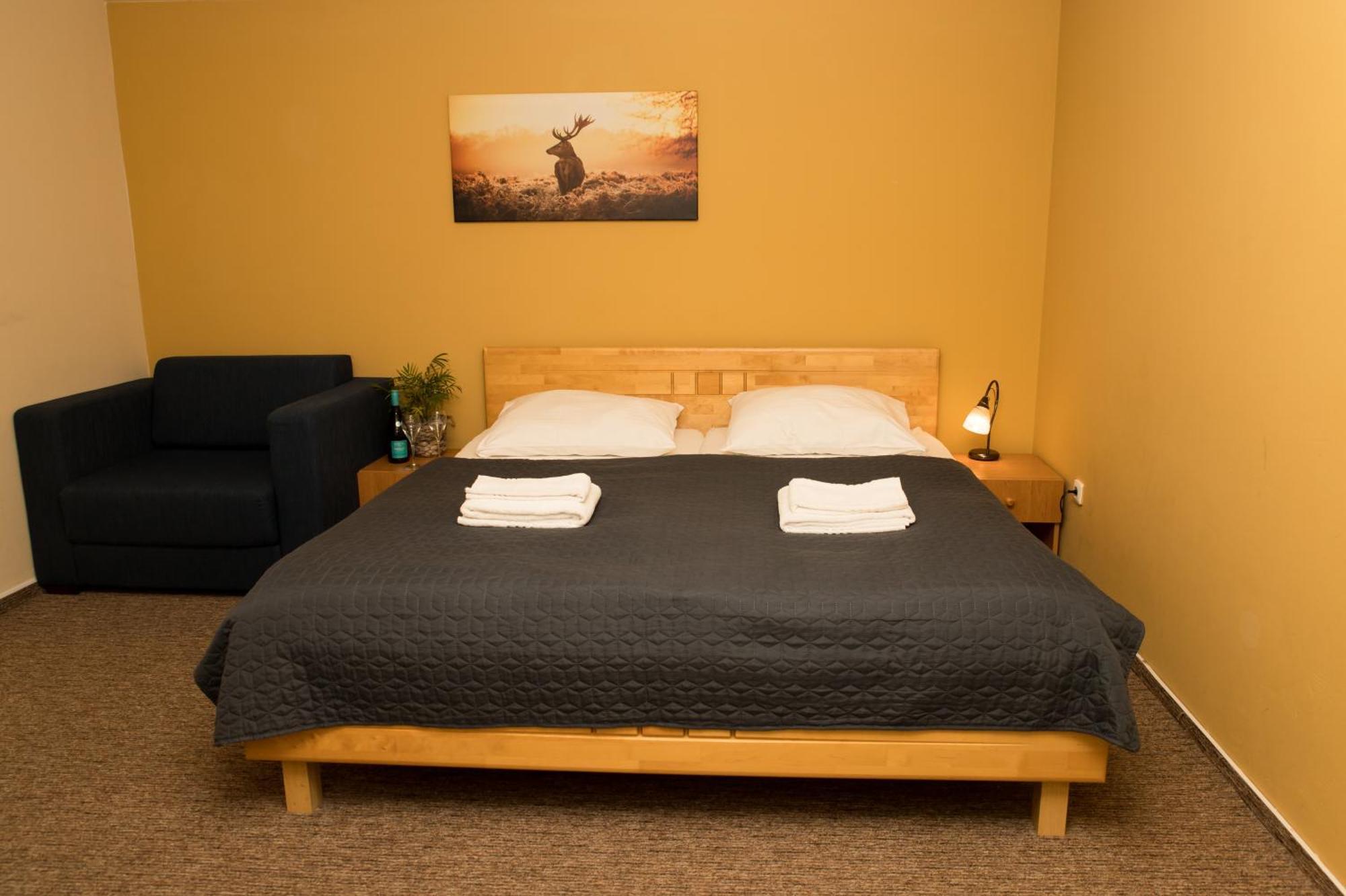 Valnovka Wellness Hotel Kamenice Extérieur photo